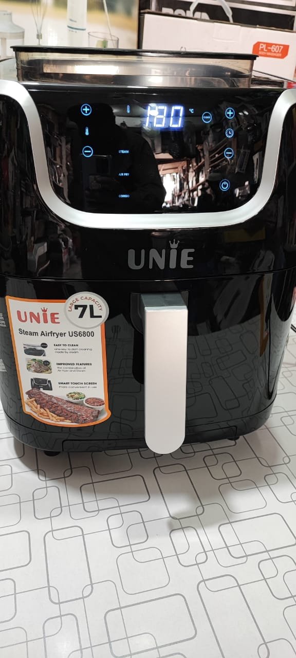 Lot Imported Unie 7L Steam Air Fryer